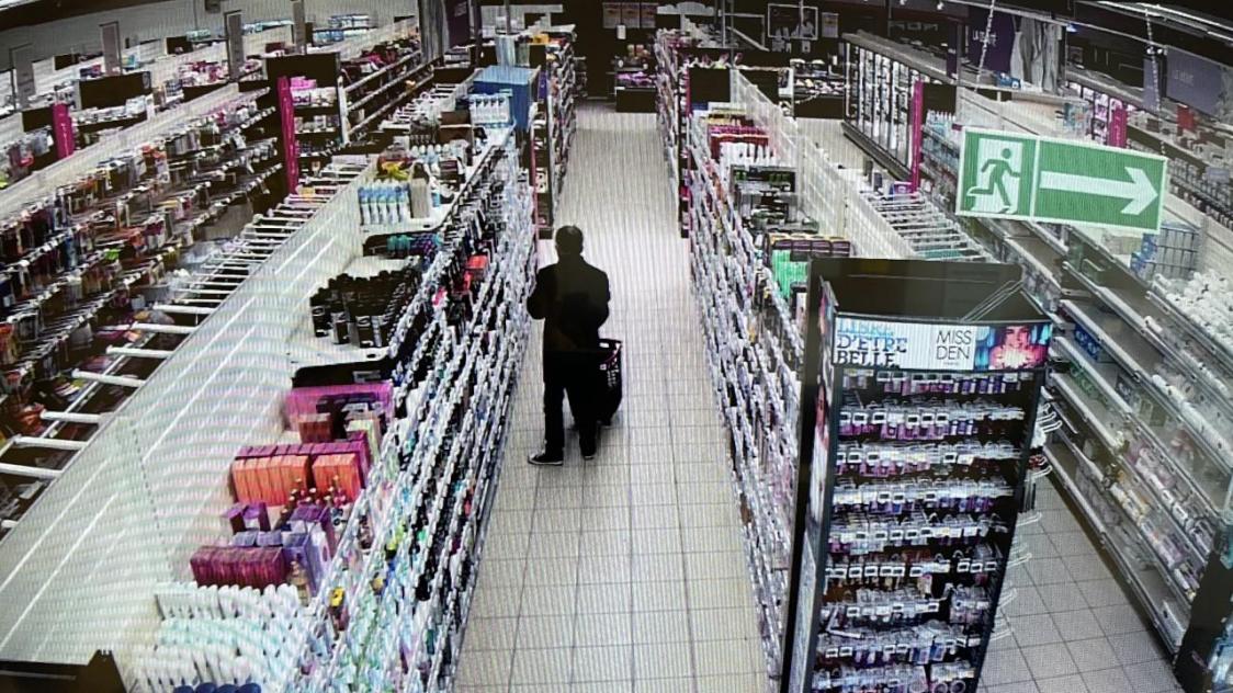 Le ras le bol du directeur d Intermarch de Pontfaverger contre